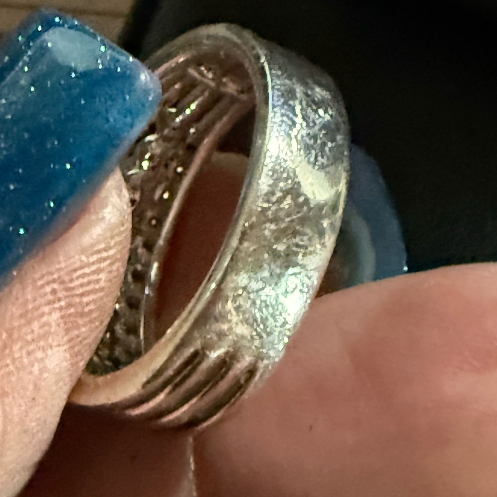 Elegant Silver Diamond Ring Set .23ct - Picture 6 of 7
